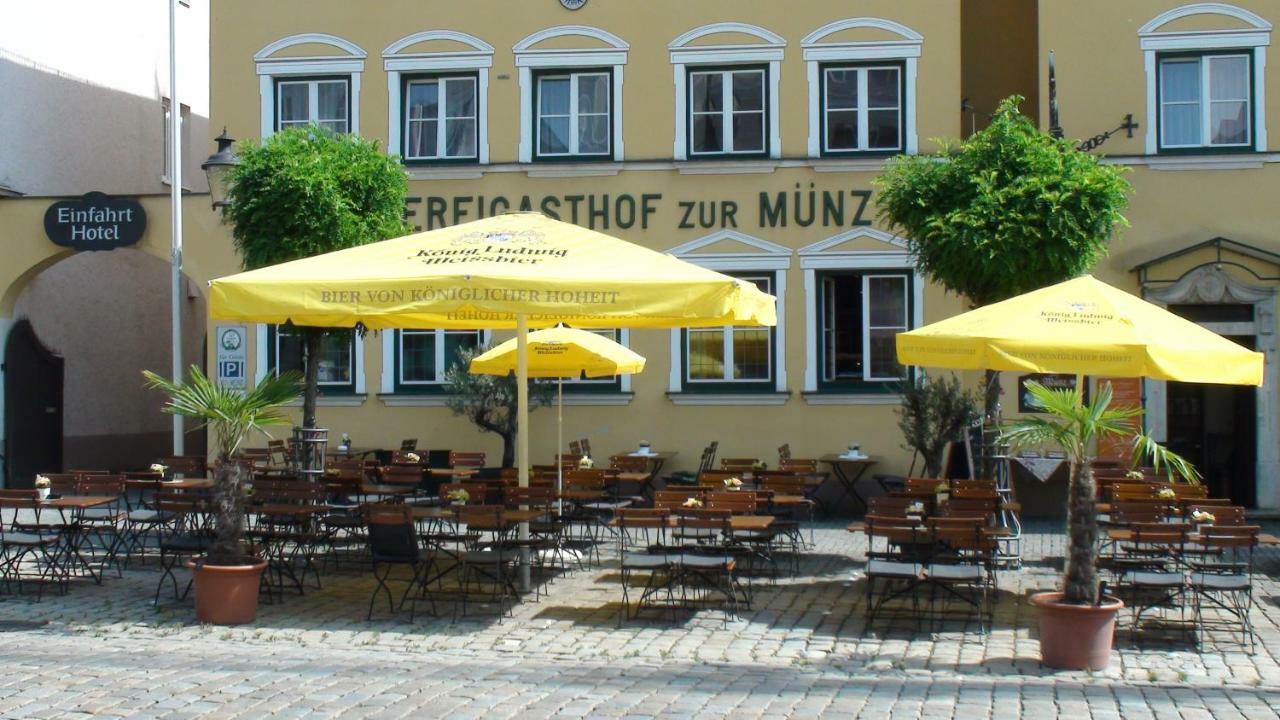 Brauereigasthof Zur Muenz Seit 1586 Günzburg Zewnętrze zdjęcie